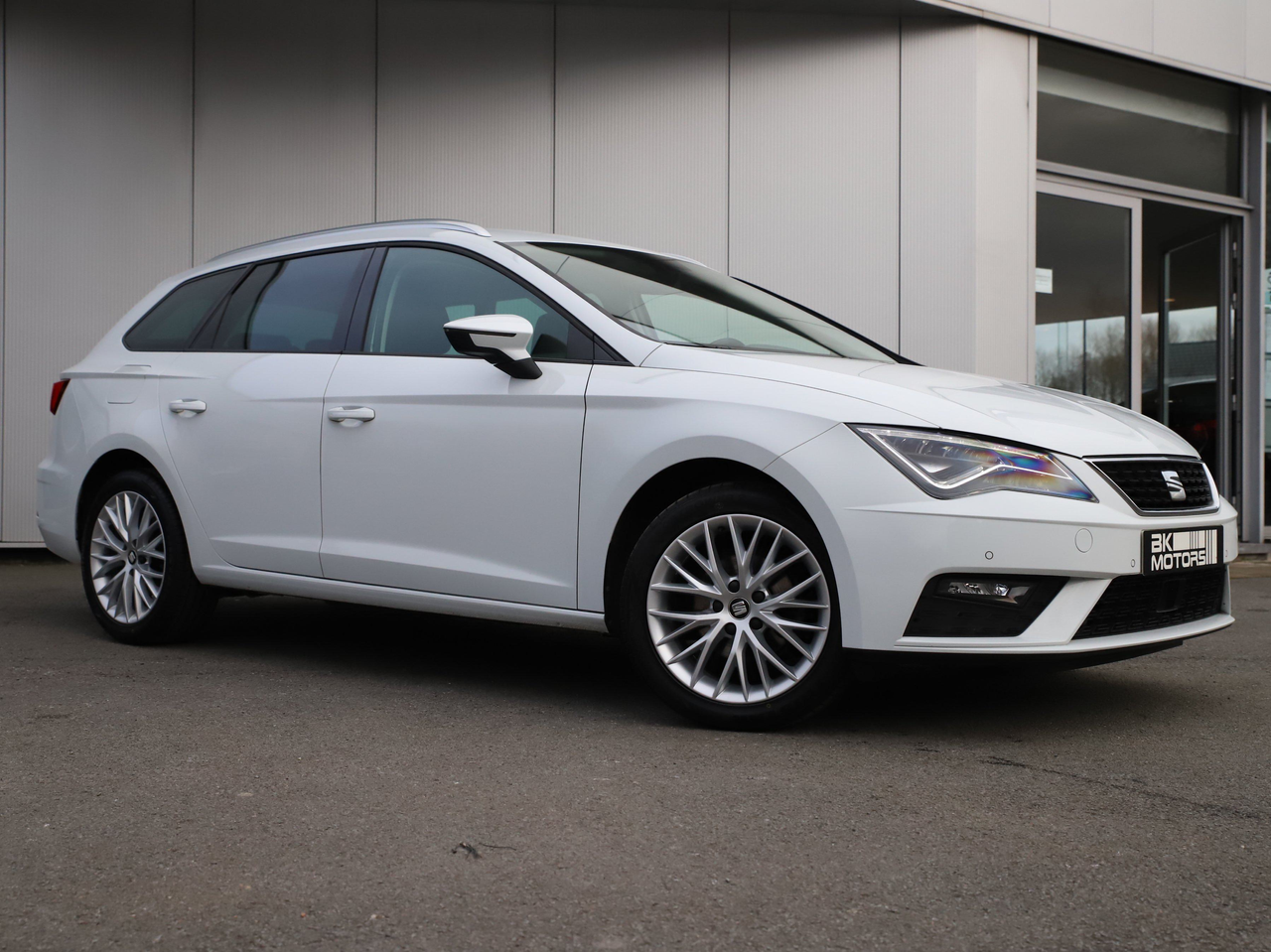 SEAT Leon 1.0 TSI I APP CONNECT I DIG COCKPIT I 1st Owner