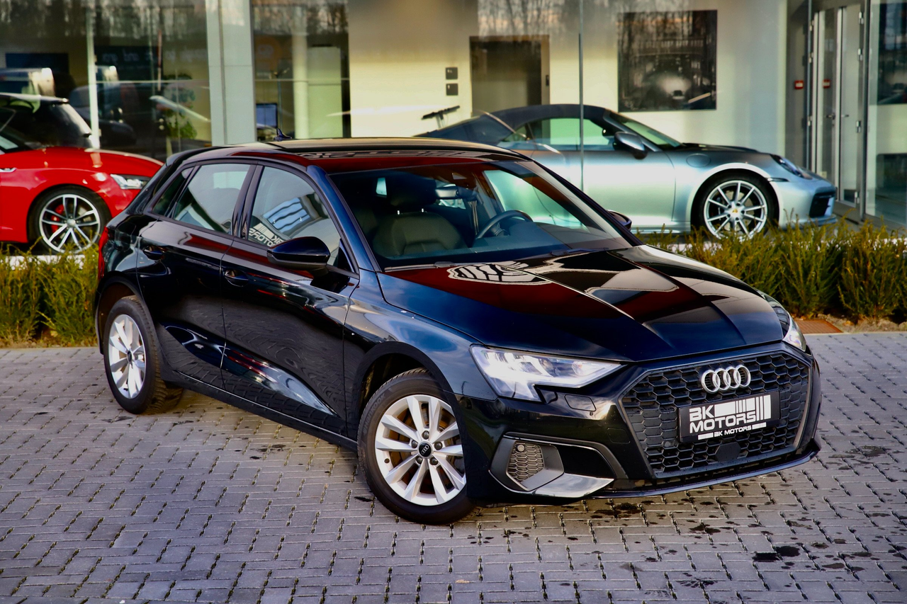 Audi A3 Sportback 30 TDi S tronic I Dig Cockpit I 1st Ownr