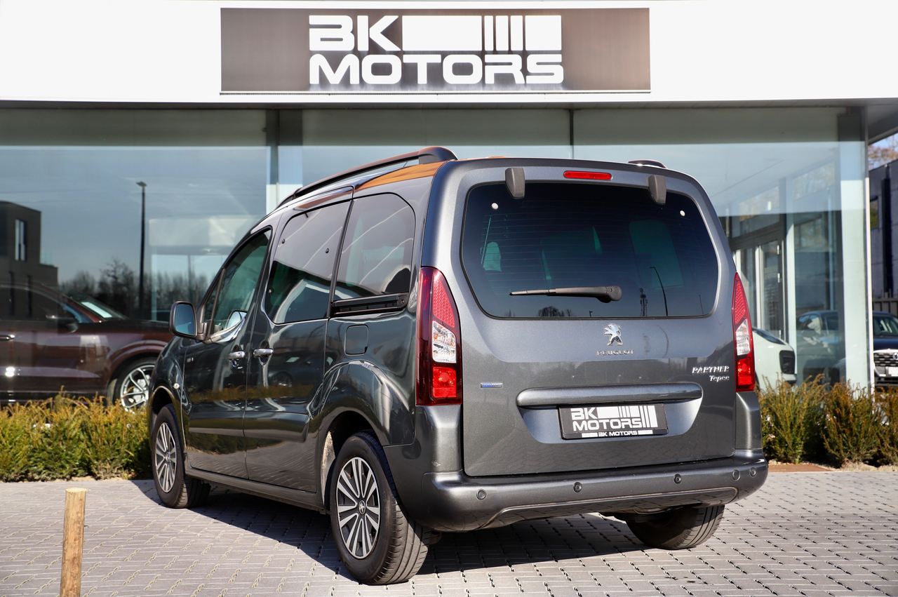 Peugeot Partner Tepee 1.2 PureTech Active S I 1ST OWNER