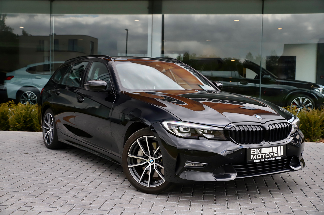 BMW 330 Touring 330eAS PHEV I Sport Line I 1st Owner