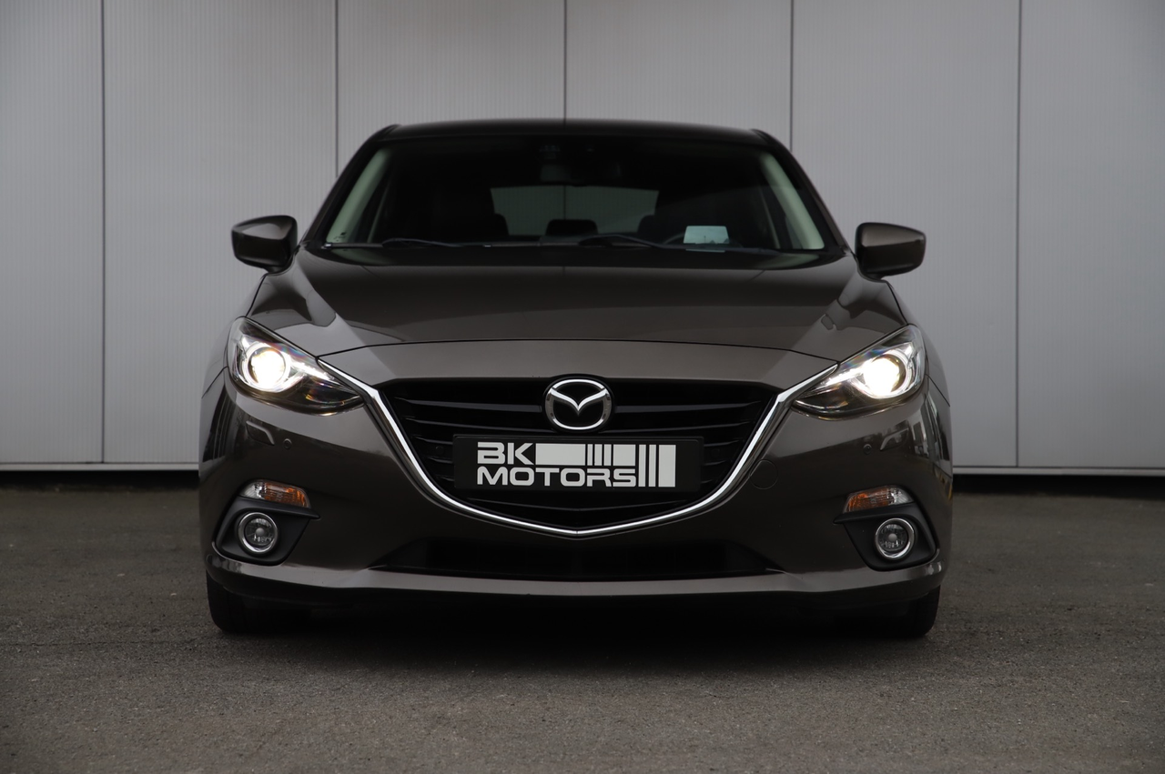 Mazda 3 2.0i Active I BOSE I NAVI I HEADUP I LEDER