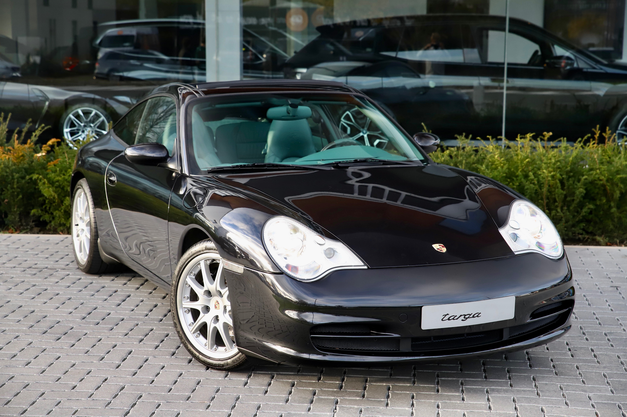 Porsche 911 996 Targa-BELGIAN-EXCLUSIVE-NEPHRITE-CARBON-BOSE