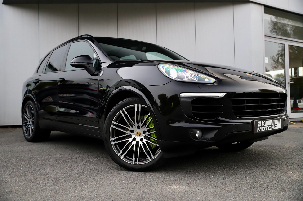 Porsche Cayenne S E-Hybrid I SPORT CHRONO I LUCHTVERING I BOSE