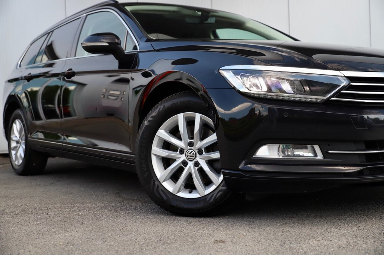 Volkswagen Passat Variant 2.0 TDi SCR Comfortline Euro 6c I 1st Owner