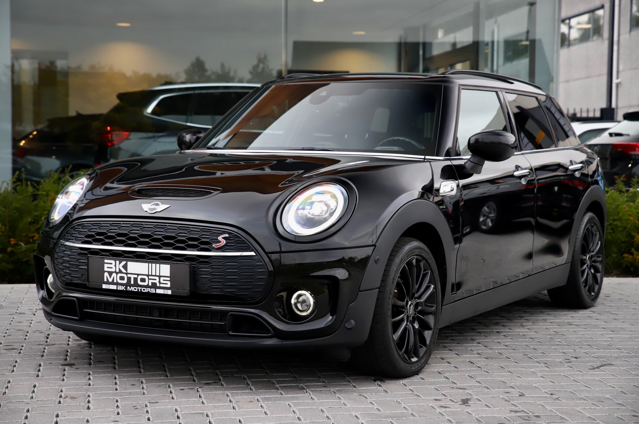 MINI Cooper S Clubman AUTOMAAT-CARPLAY-DIG.DASH-LEDER-LED-CRUISE-KEYLESS