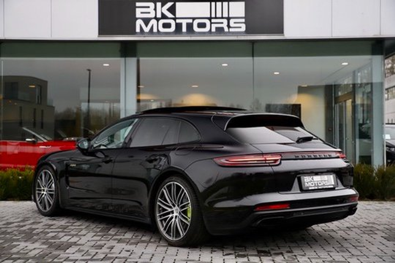 Porsche Panamera 4 E-Hybrid Sport Turismo I PANO I BOSE I SPORT CHR