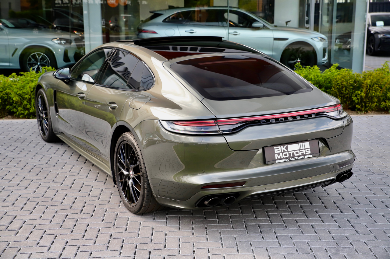 Porsche Panamera 4 E-Hybrid Platinum Edition /FULL OPTION/TVAC 21%