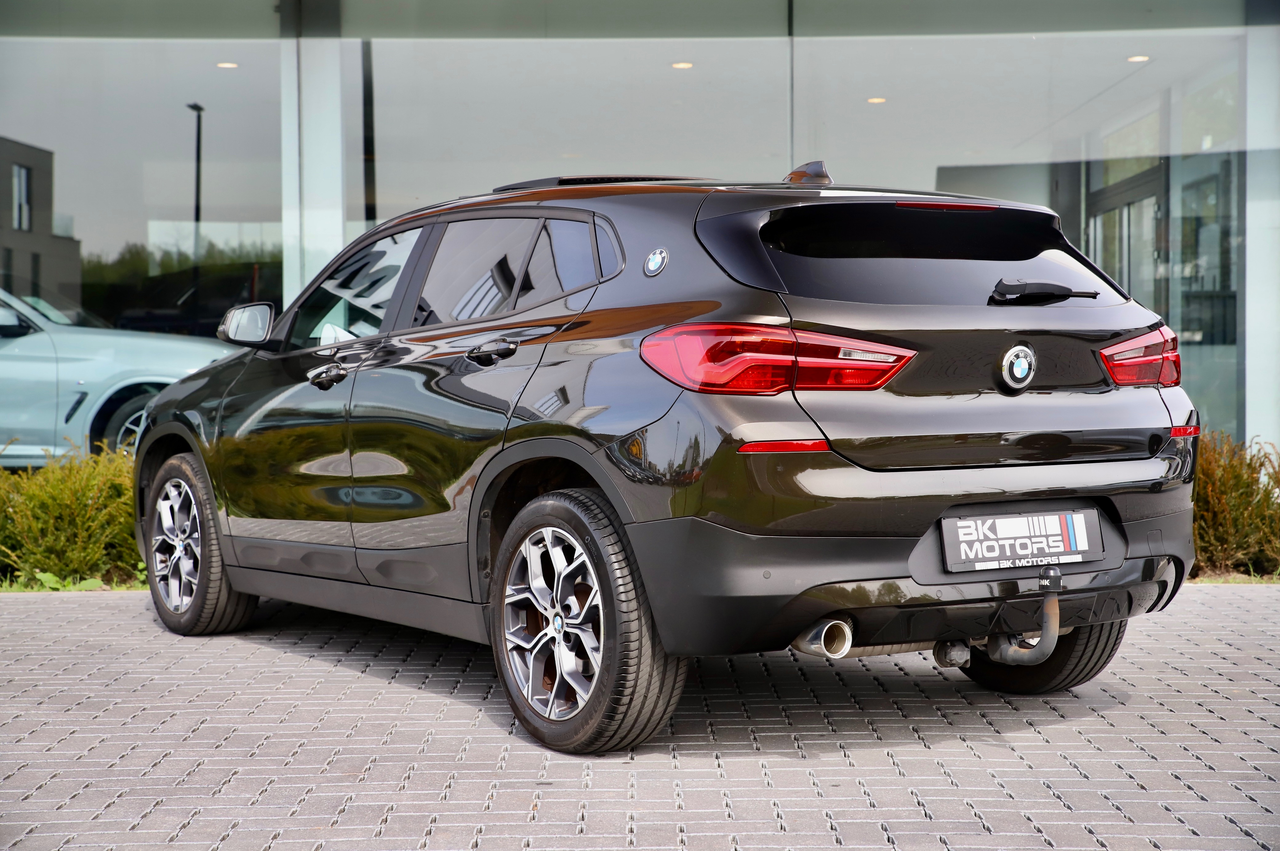 BMW X2 1.5iA sDrive18 OPF I TREKHAAK I PANO I 1ST OWNER