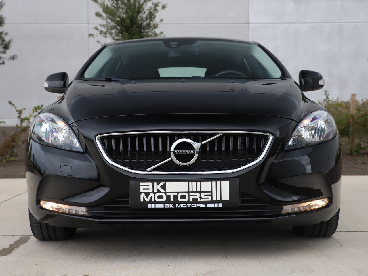 Volvo V40 2.0 T2 R-Design I 1st Owner I Topstaat I 43.000KM!
