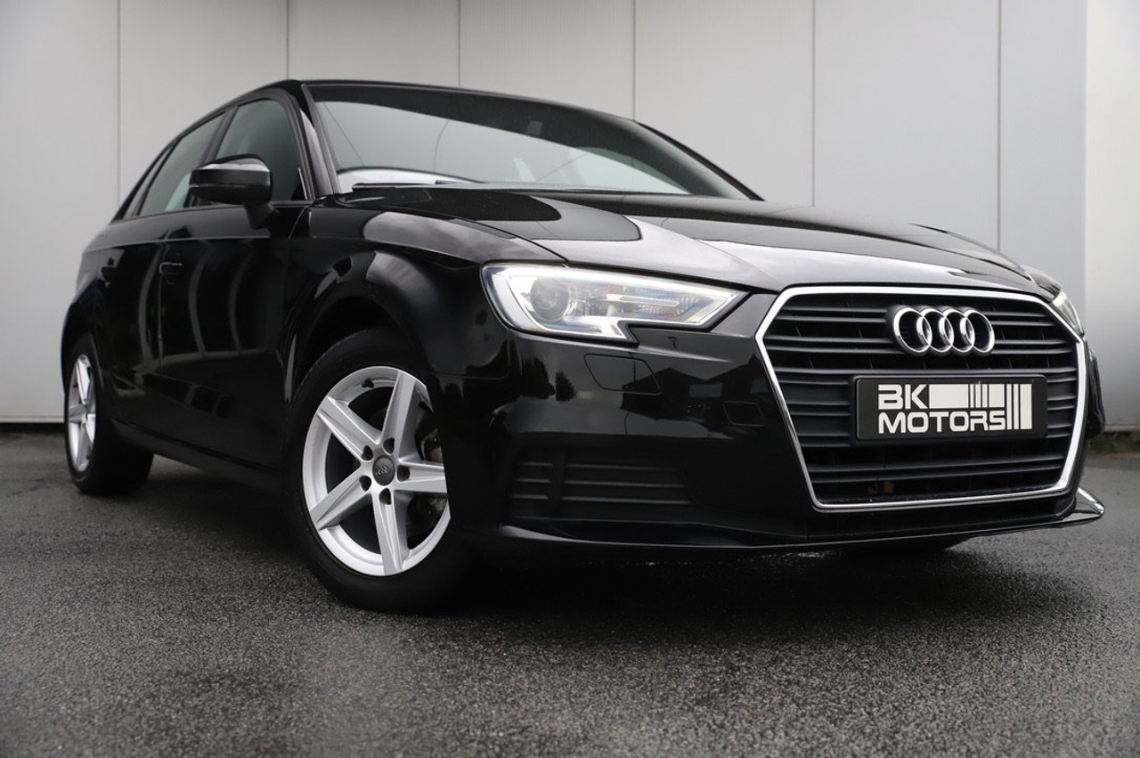 Audi A3 1.6 TDi Business Edition S tronic I 1st Owner