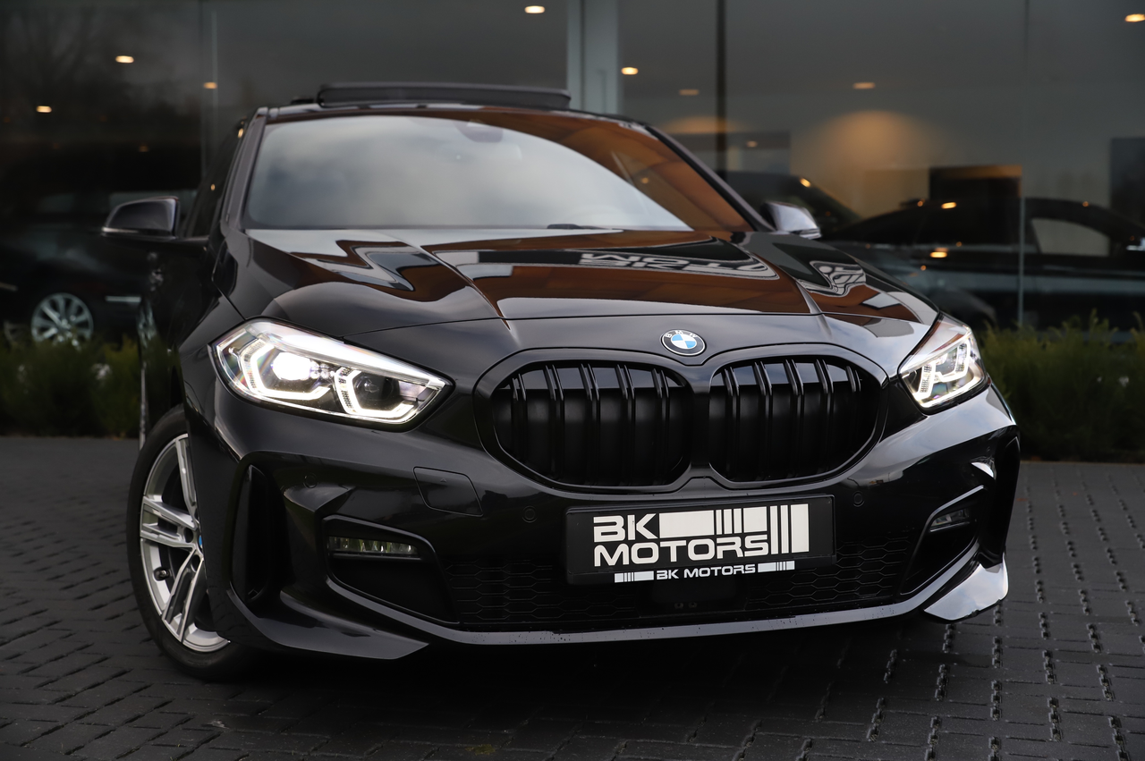 BMW 116 iA M-PACK I Panodak I 1st Owner I Dig Cockpit
